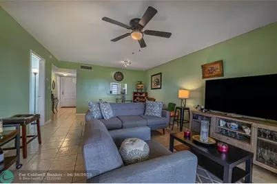 4151 NW 41st St, Unit #409, Lauderdale Lakes, FL 33319 - Photo 6