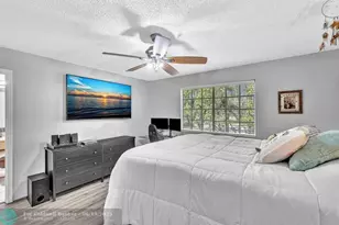 753 Imperial Lake Rd, West Palm Beach, FL 33413 - Photo 28