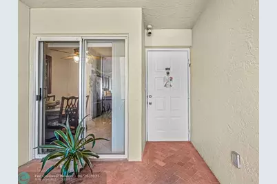 7840  Trent Dr, Unit #111, Tamarac, FL 33321 - Photo 4