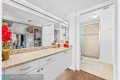 7840  Trent Dr, Unit #111, Tamarac, FL 33321 - Photo 16