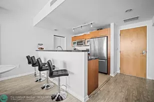 244 Biscayne Blvd, Miami, FL 33132 - Photo 2