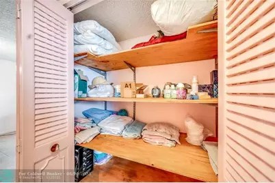 2860  Somerset Dr, Unit #404K, Lauderdale Lakes, FL 33311 - Photo 16