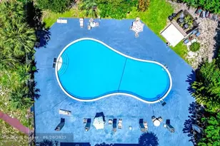 2860 Somerset Dr, Lauderdale Lakes, FL 33311 - Photo 24