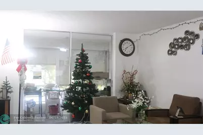 7891  Sunrise Lakes Dr, Unit #203, Sunrise, FL 33322 - Photo 6