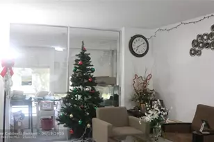 7891 Sunrise Lakes Dr Unit, Sunrise, FL 33322 - Photo 6