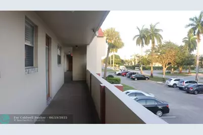 7891  Sunrise Lakes Dr, Unit #203, Sunrise, FL 33322 - Photo 2