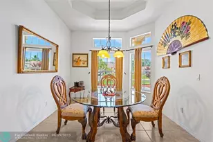 386 SW Donna Terrace, Port Saint Lucie, FL 34984 - Photo 8