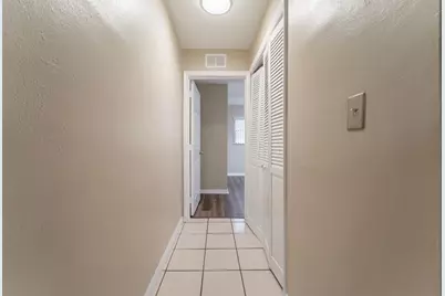 6660  Allen St, Hollywood, FL 33024 - Photo 14