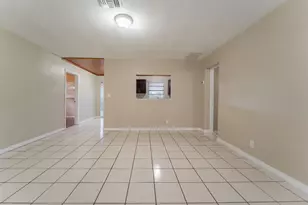 6660 Allen St, Hollywood, FL 33024 - Photo 6