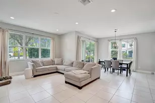 99 Palm Ln, Royal Palm Beach, FL 33411 - Photo 14