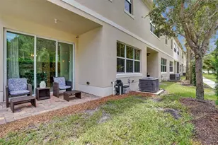 99 Palm Ln, Royal Palm Beach, FL 33411 - Photo 24