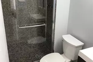 1351 NE Miami Gardens Dr, Miami, FL 33179 - Photo 14