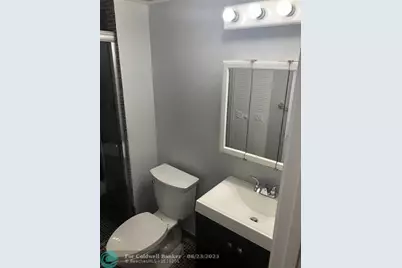 1351 NE Miami Gardens Dr, Unit #503E, Miami, FL 33179 - Photo 12
