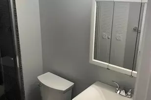 1351 NE Miami Gardens Dr, Miami, FL 33179 - Photo 12