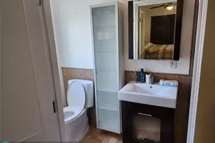 4610 NE 3rd Ave, Fort Lauderdale, FL 33334 - Photo 22