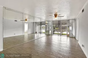 9400 N Hollybrook Lake Dr, Pembroke Pines, FL 33025 - Photo 4