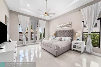 9295  Parkland Bay Dr, Parkland, FL 33076 - Photo 8