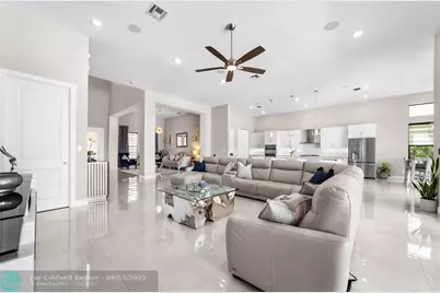 9295  Parkland Bay Dr, Parkland, FL 33076 - Photo 22