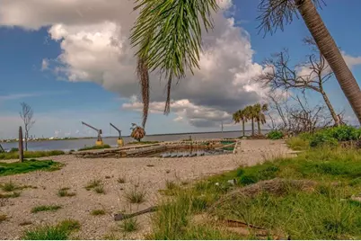 1261  Avenue A, Big Pine Key, FL 33043 - Photo 14