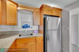 400 N Surf Rd, Hollywood, FL 33019 - Photo 20