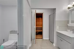 400 N Surf Rd, Hollywood, FL 33019 - Photo 46