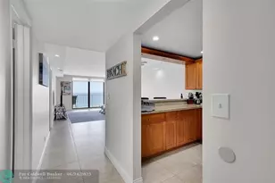 400 N Surf Rd, Hollywood, FL 33019 - Photo 16