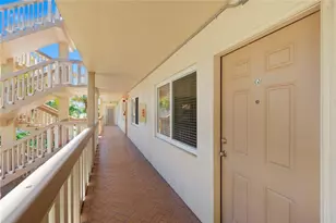 4301 Martinique Cir, Coconut Creek, FL 33066 - Photo 4
