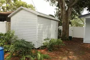 6112 E 111th Ave, Temple Terrace, FL 33617 - Photo 12