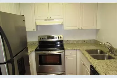 2107 SE 10th Ave, Unit #814, Fort Lauderdale, FL 33316 - Photo 2