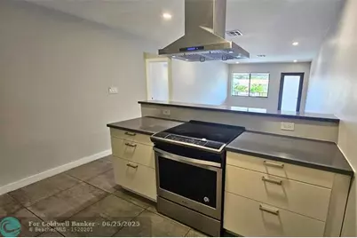200 NW 25th St, Unit #8, Fort Lauderdale, FL 33311 - Photo 4