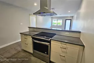 200 NW 25th St, Fort Lauderdale, FL 33311 - Photo 4