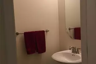 3310 NW 125th Ln, Sunrise, FL 33323 - Photo 4