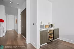 3300 NE 188th St, Aventura, FL 33180 - Photo 12