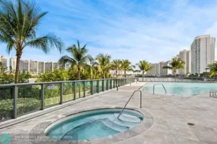 3300 NE 188th St, Aventura, FL 33180 - Photo 32