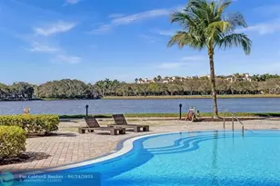 2641 N Flamingo Rd, Sunrise, FL 33323 - Photo 10