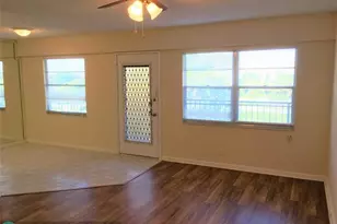 551 SW 135th Ave, Pembroke Pines, FL 33027 - Photo 6