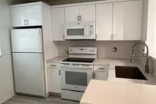 6796 S Palmetto Cir Unit, Boca Raton, FL 33433 - Photo 2