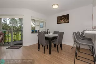 701 SW 128th Ave, Pembroke Pines, FL 33027 - Photo 8