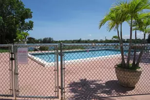 4491 Crystal Lake Dr, Deerfield Beach, FL 33064 - Photo 2