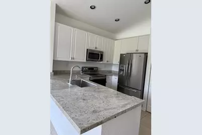 1720 NW 78 Way, Unit #1720, Pembroke Pines, FL 33024 - Photo 4