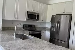 1720 NW 78th Way, Pembroke Pines, FL 33024 - Photo 4