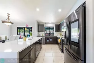 1181 SW Goodman Ave, Port Saint Lucie, FL 34953 - Photo 12