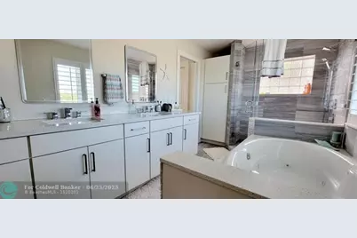 101  Windy Point Cir, Marathon, FL 33050 - Photo 38
