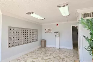 2000 NE 135th St, North Miami, FL 33181 - Photo 30