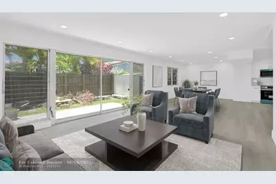 4017 NE 18th Ave, Oakland Park, FL 33334 - Photo 8