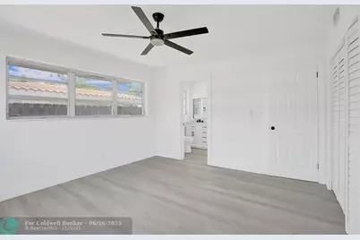 4017 NE 18th Ave, Oakland Park, FL 33334 - Photo 10