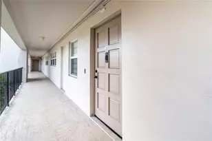 2950 N Palm Aire Dr, Pompano Beach, FL 33069 - Photo 4