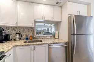 2950 N Palm Aire Dr, Pompano Beach, FL 33069 - Photo 2