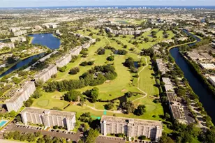 2950 N Palm Aire Dr, Pompano Beach, FL 33069 - Photo 20