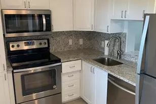 2950 N Palm Aire Dr, Pompano Beach, FL 33069 - Photo 8